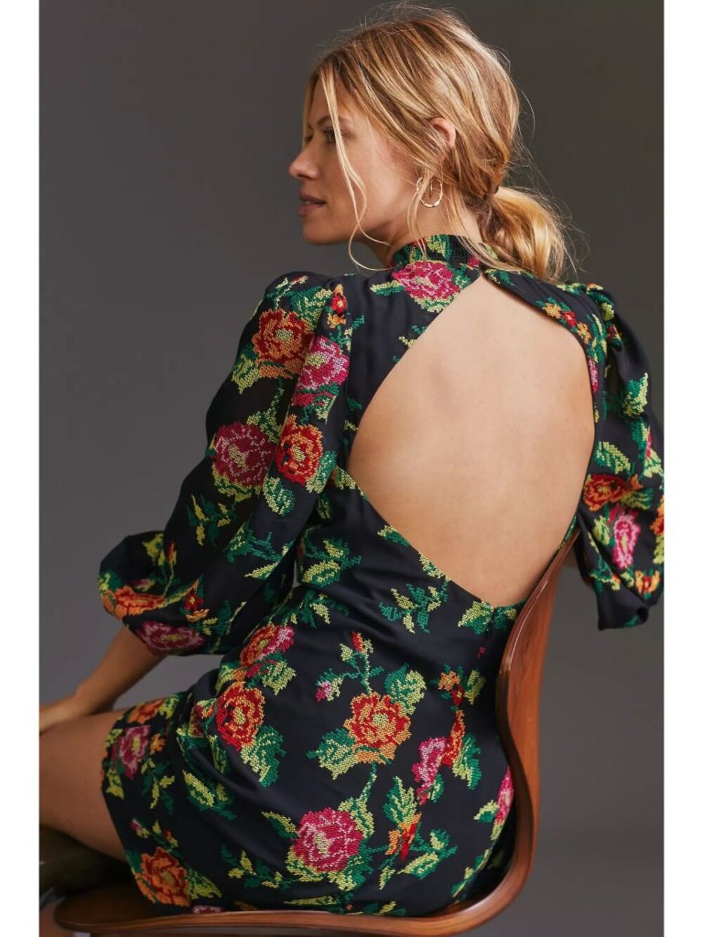 Anthropologie NWT Eva Franco Embroidered Mini Shift Dress Open Back size 2